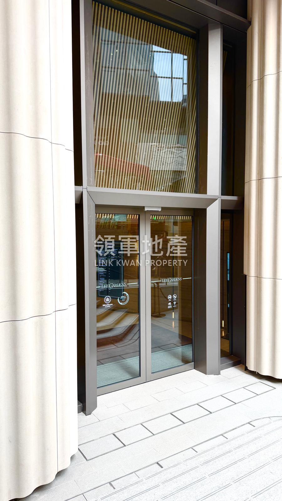 Building28
